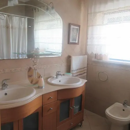 Maria Ines House Pensjonat 3*