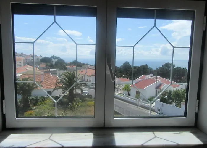 Maria Inês House Casa de hóspedes Nazaré