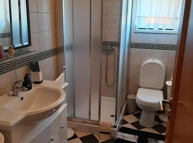 Maria Inês House 3*